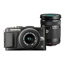 オリンパスの新ミラーレス『PEN Lite E-PL7』は下開き液晶搭載で自撮り